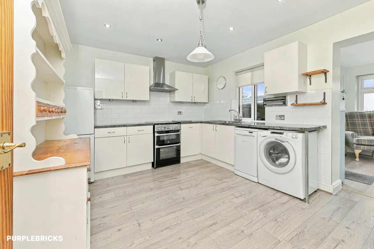 Upper Lane, Wakefield, WF4, photo 17