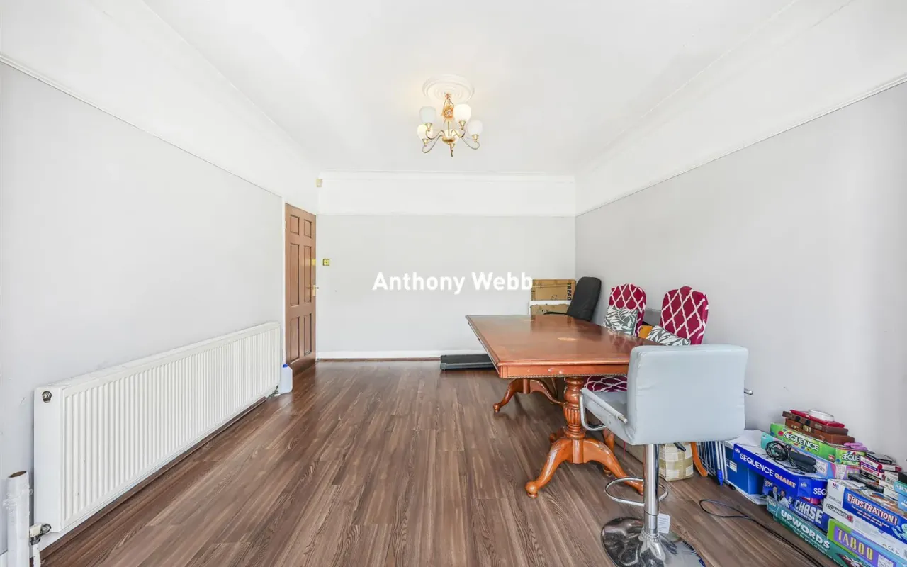 Morton Way, Southgate, N14, photo 11