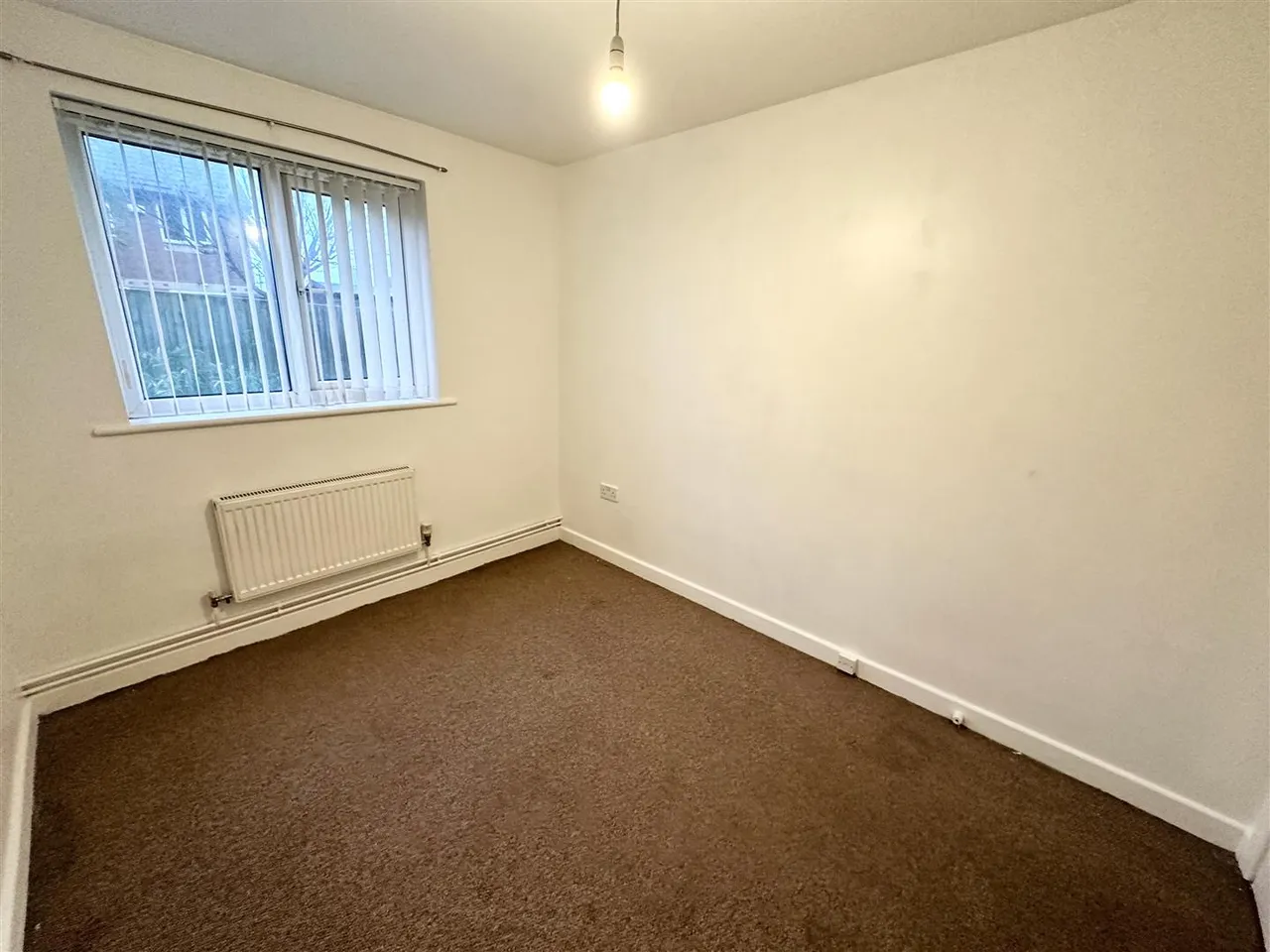 Francine Close, Liverpool, L3, photo 5