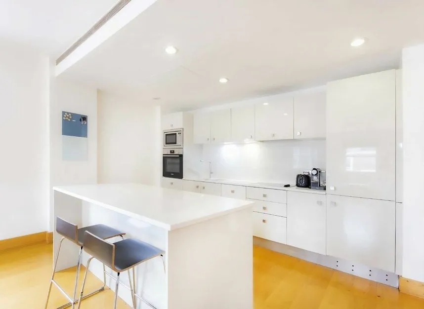 Hereford Road, W2, photo 3