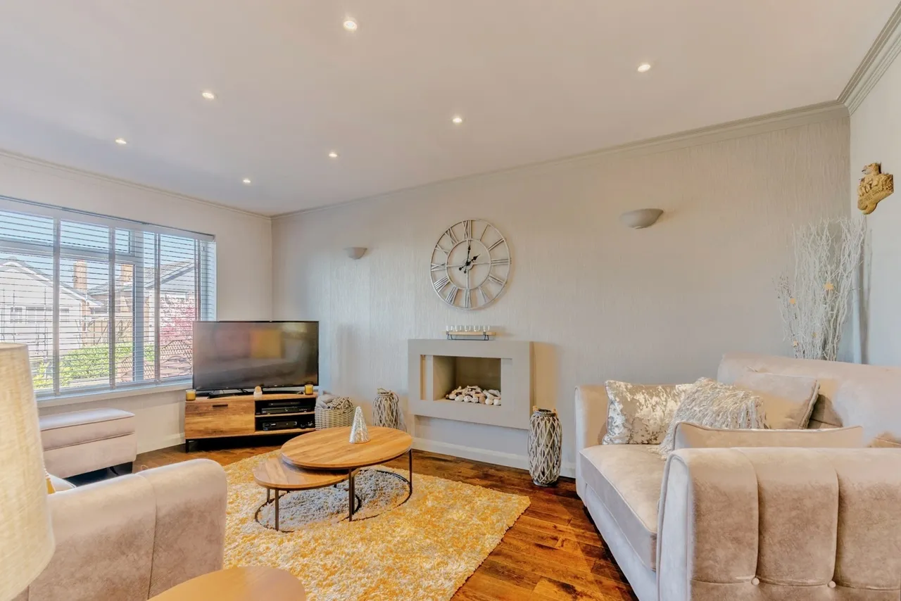 Stirling Court, Briercliffe, Burnley, Lancashire, BB10, photo 4