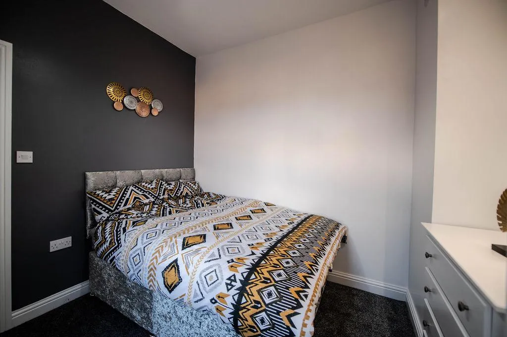 5 bed house to rent, Wilfred Road, Walkden, M28