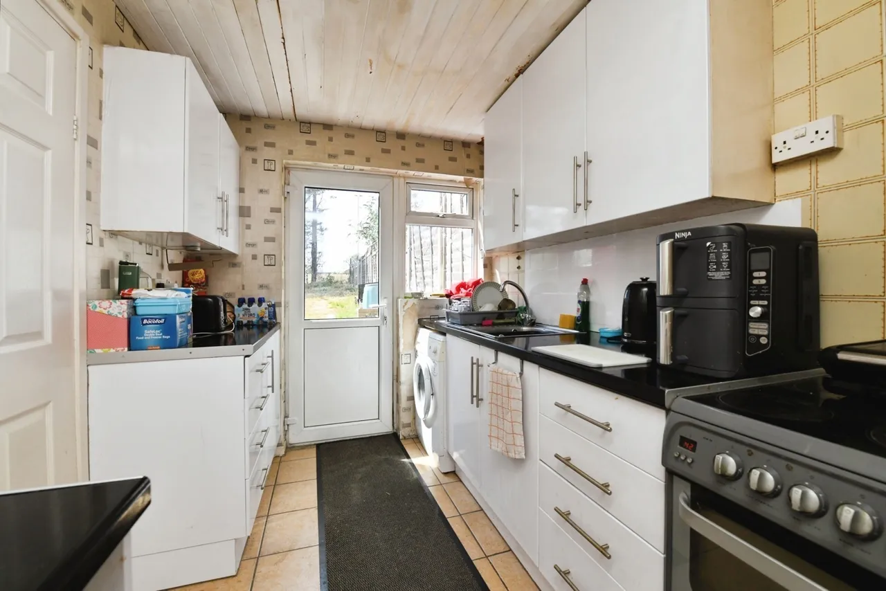 Waldegrave, Basildon, Essex, SS16, photo 3