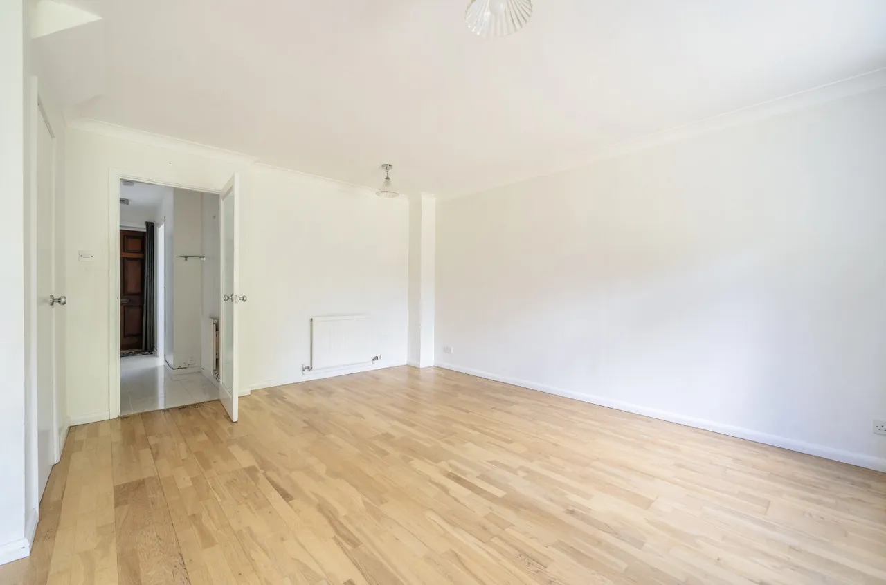 Radnor Road, Bracknell, Berkshire, RG12 9FD, photo 3