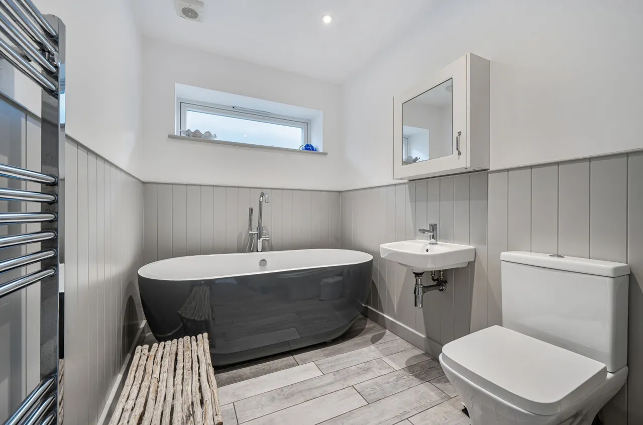 Charlmead, East Wittering, PO20, photo 16