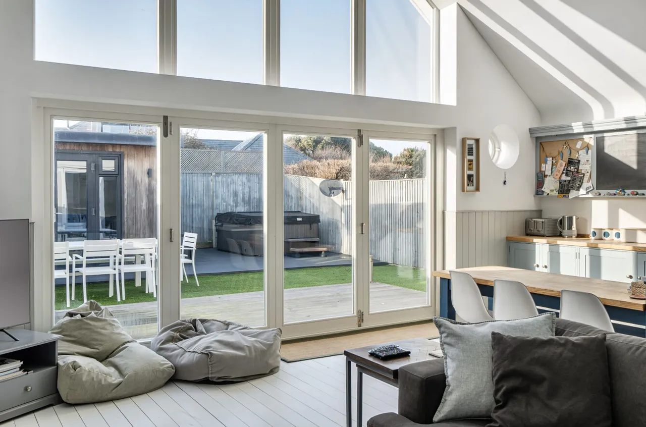 Charlmead, East Wittering, PO20, photo 11