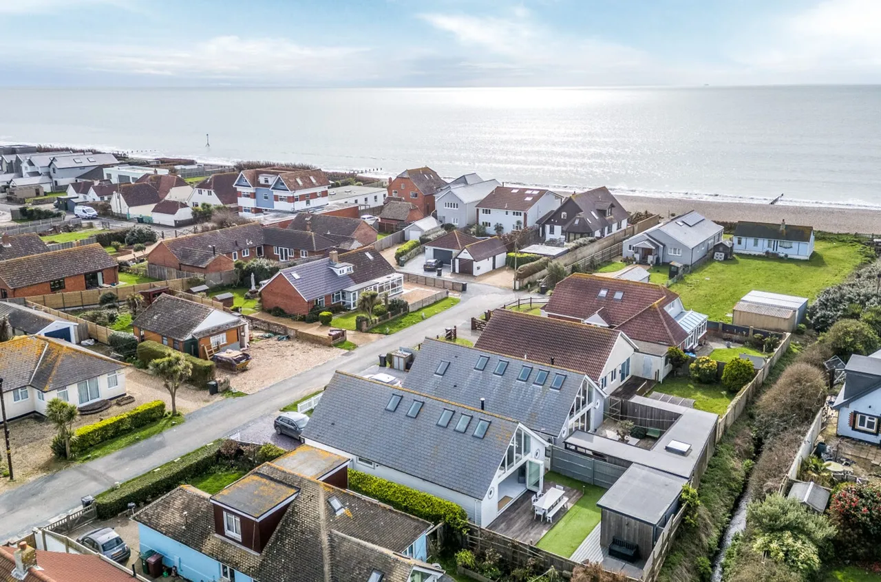 Charlmead, East Wittering, PO20, photo 27