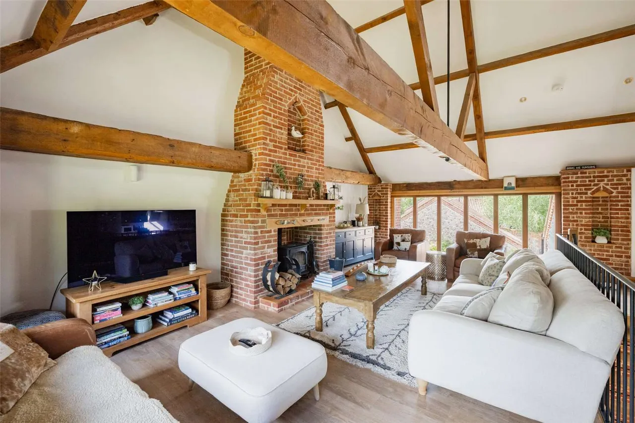 Hindringham High Barns, Blakeney Road, Hindringham, Fakenham, NR21 0BU, photo 4