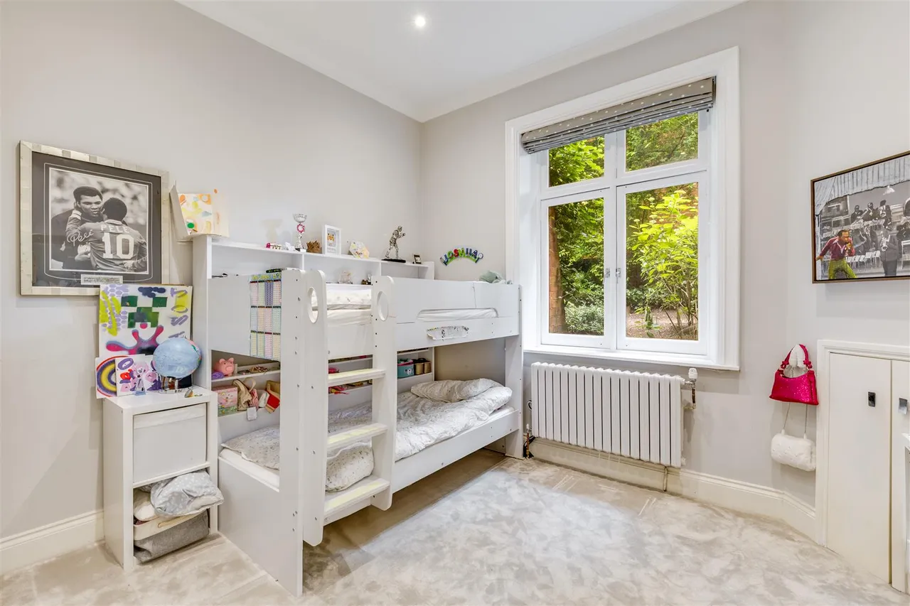 Fitzjohn's Avenue, Hampstead, NW3, photo 8