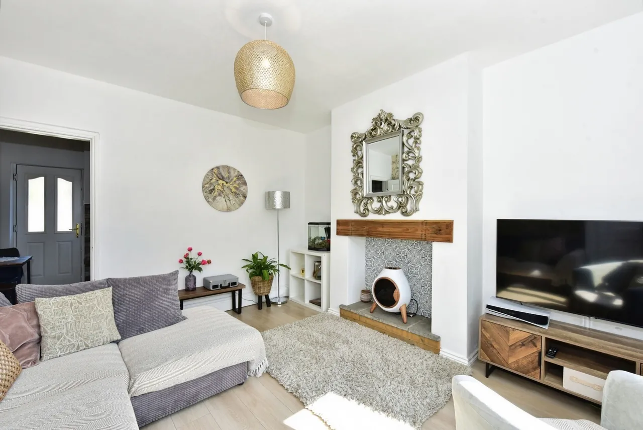 Crowder Close, SHEFFIELD, South Yorkshire, S5, photo 3
