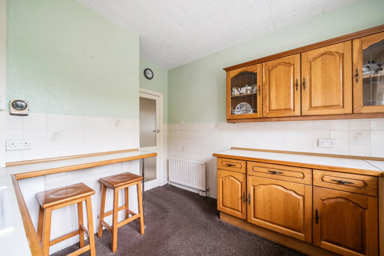 Rodney Gardens, Pinner, HA5, photo 6