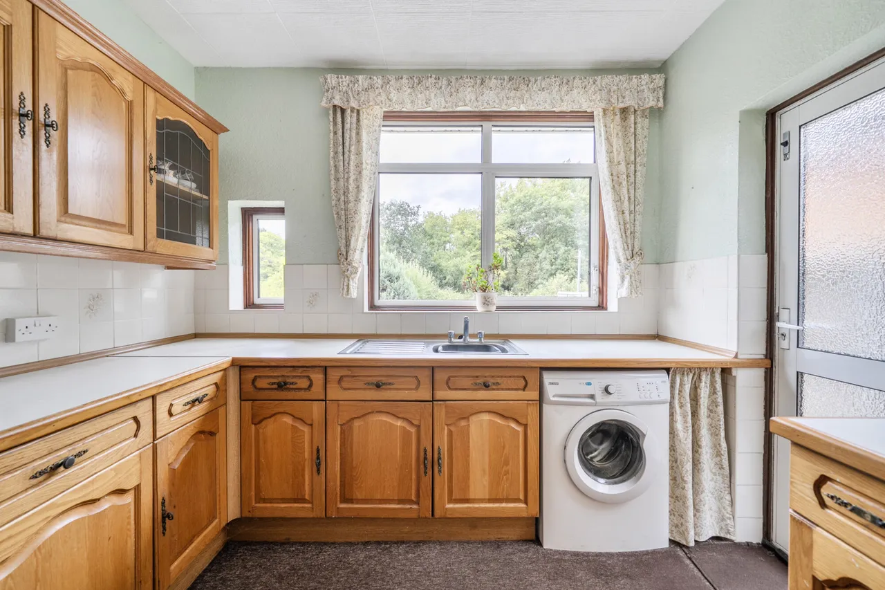 Rodney Gardens, Pinner, HA5, photo 4