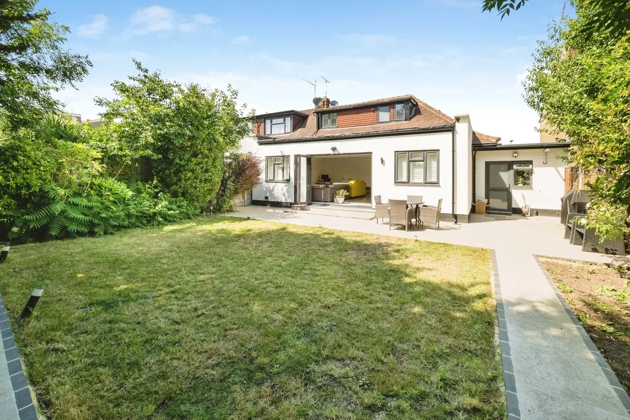 Lilian Gardens, Woodford Green, IG8, photo 10
