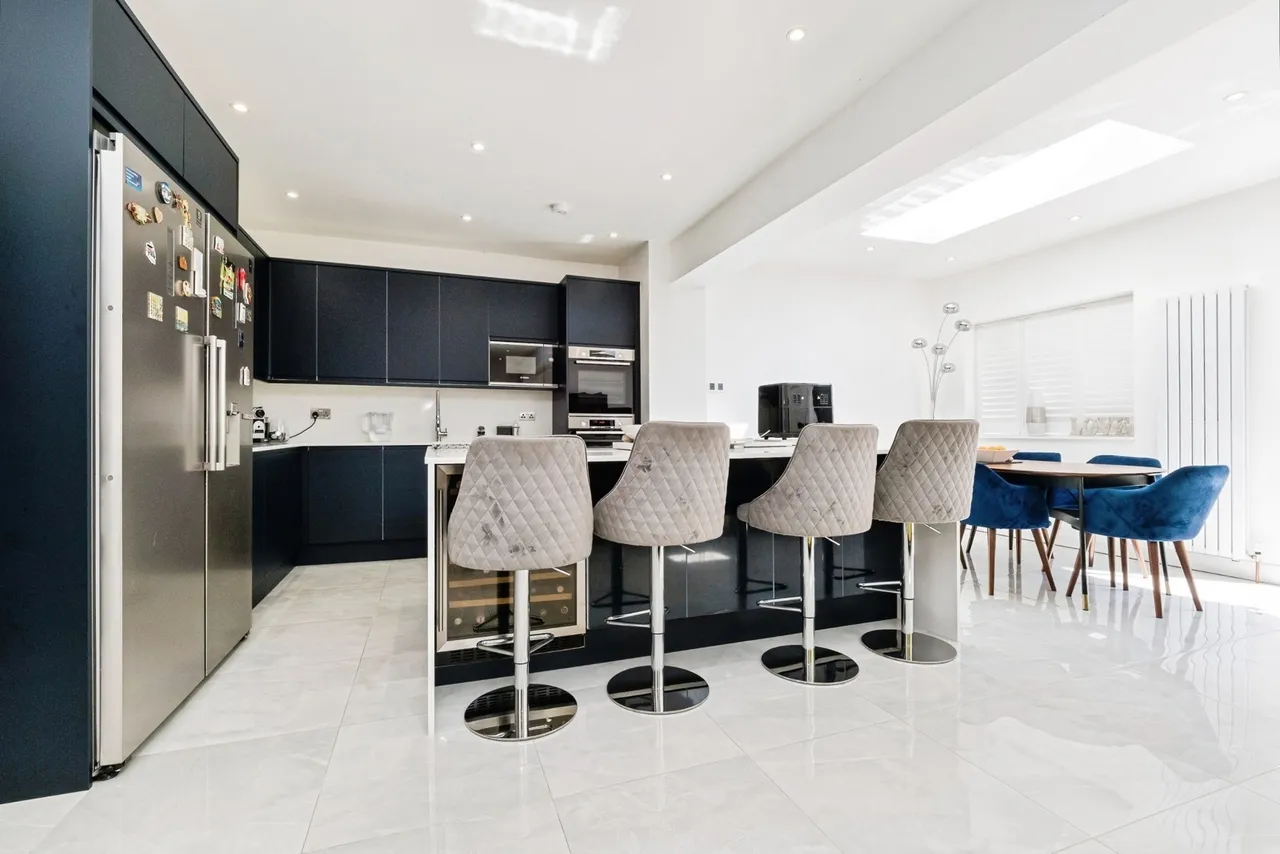 Lilian Gardens, Woodford Green, IG8, photo 4