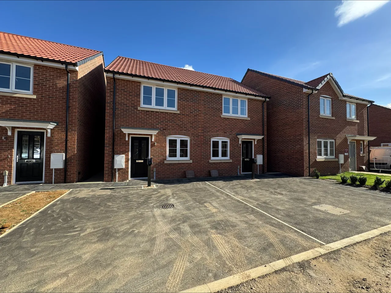 2 bed house to rent, Stowe Street, Grantham, NG31