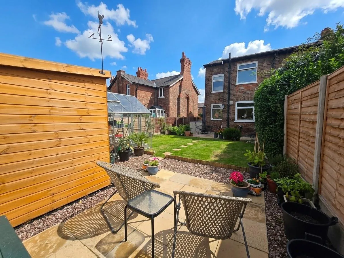 Wilmslow Road, Heald Green, photo 14