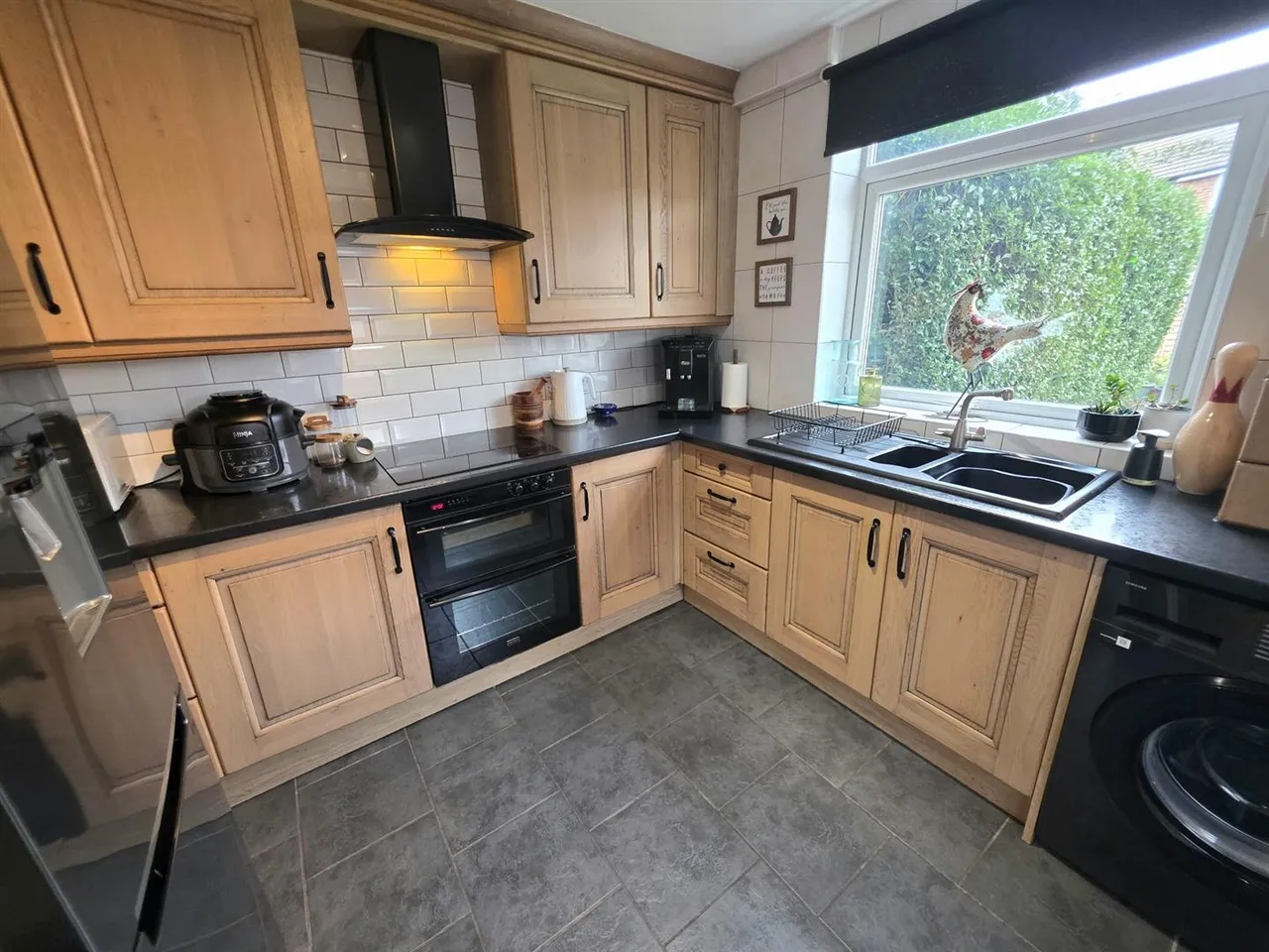 Wilmslow Road, Heald Green, photo 7