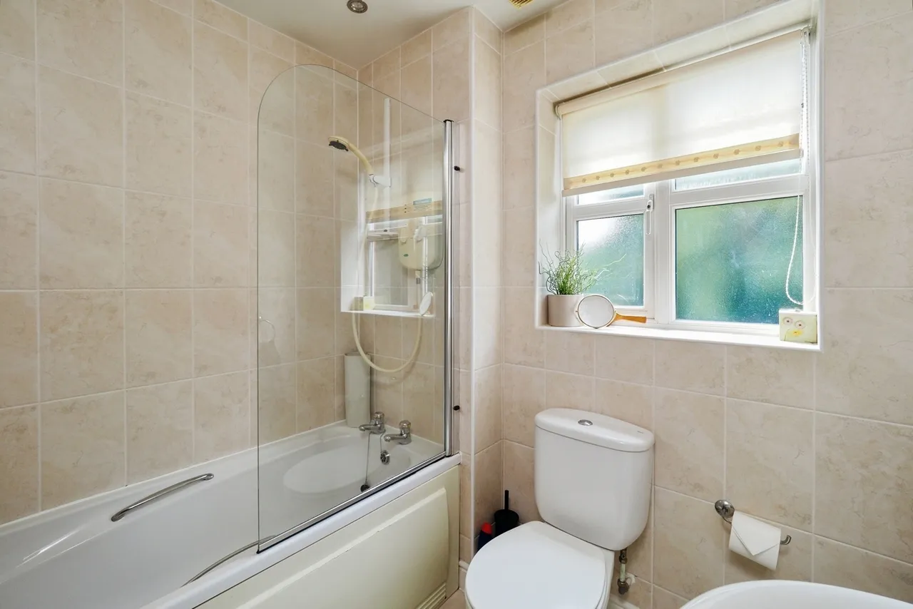 Tom Blower Close, Wollaton, Nottingham, NG8, photo 11