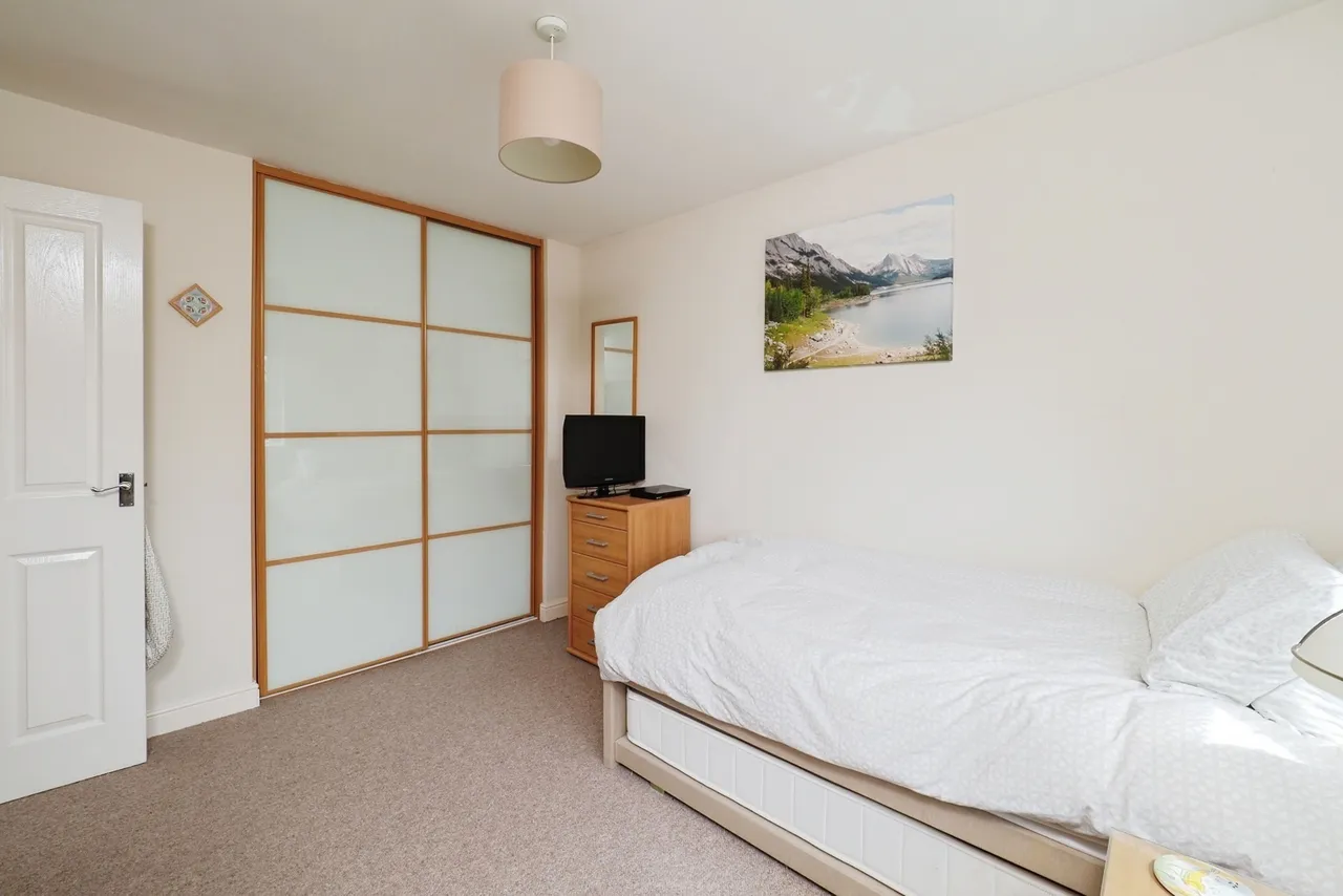 Tom Blower Close, Wollaton, Nottingham, NG8, photo 15