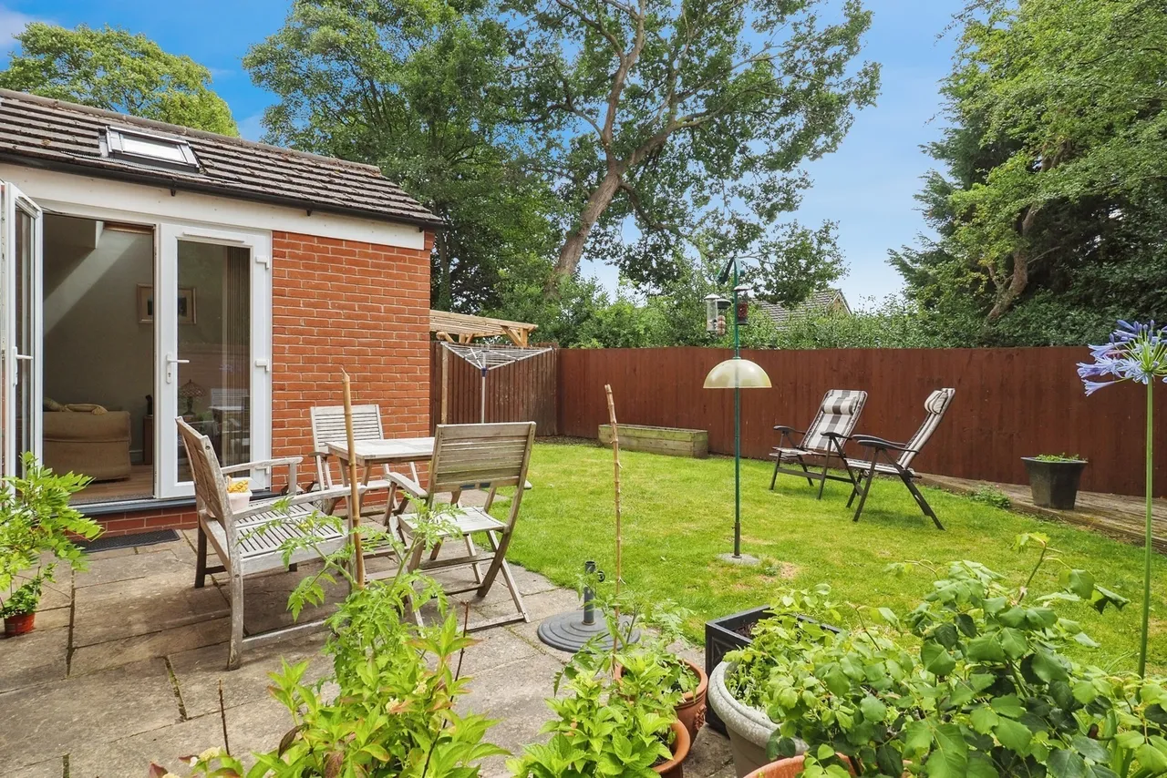 Tom Blower Close, Wollaton, Nottingham, NG8, photo 19