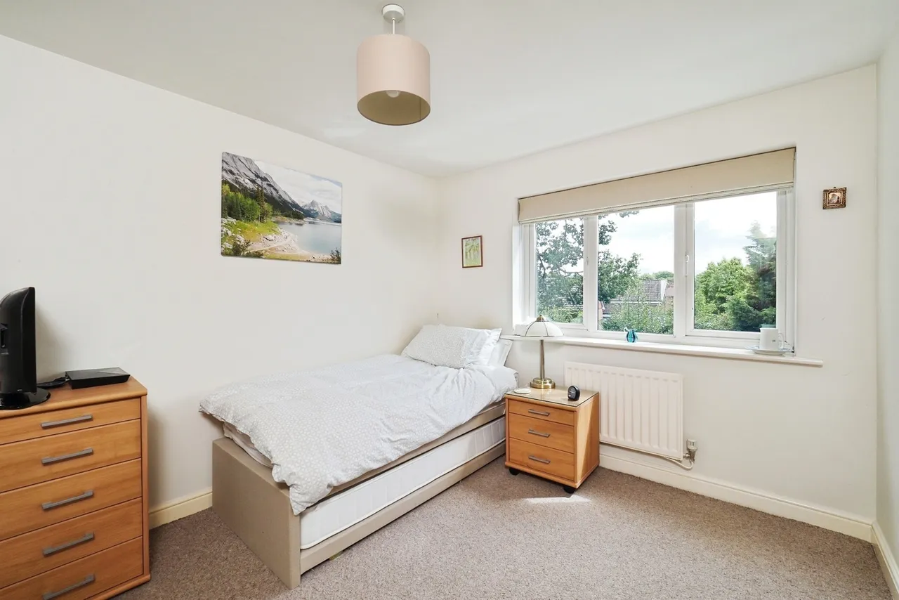 Tom Blower Close, Wollaton, Nottingham, NG8, photo 16