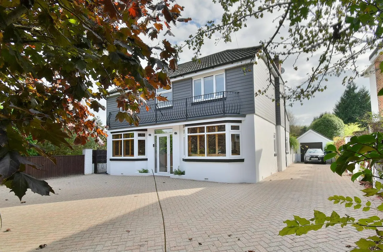 Wimborne Road East, BH22, photo 31