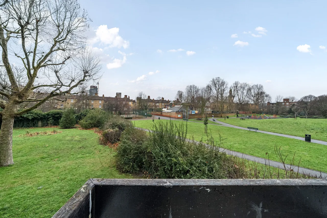 London, SE17, photo 15