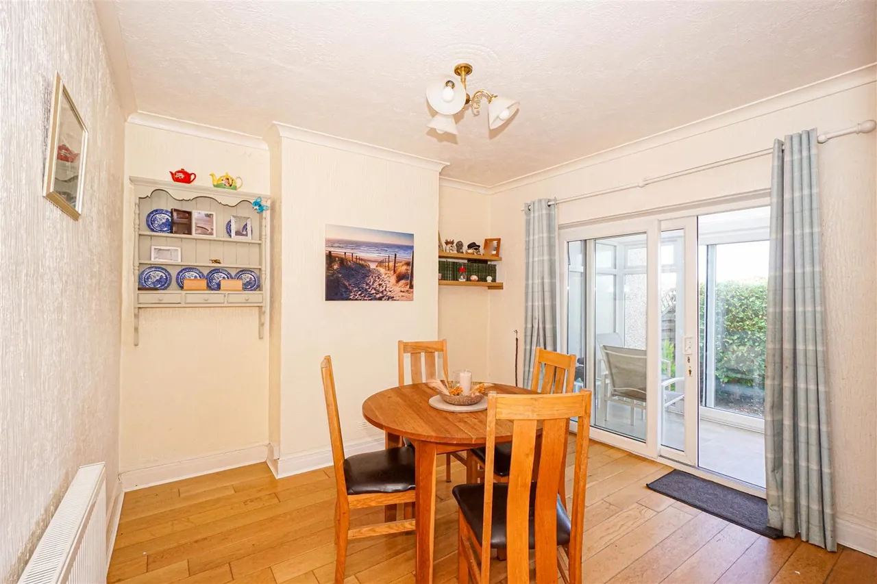 Bexhill Road, St. Leonards-On-Sea, photo 4