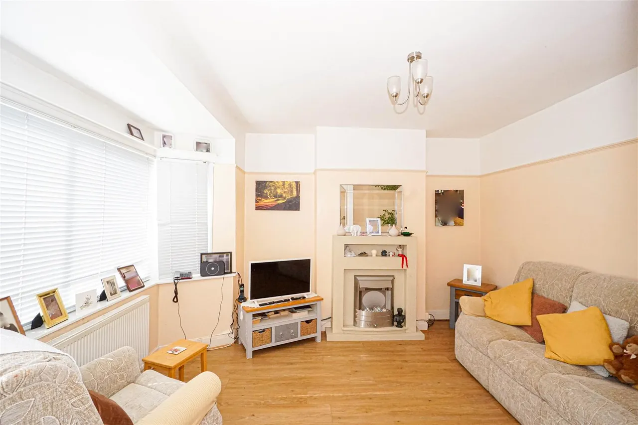 Bexhill Road, St. Leonards-On-Sea, photo 17