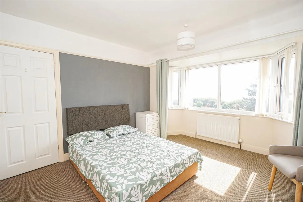 Bexhill Road, St. Leonards-On-Sea, photo 22
