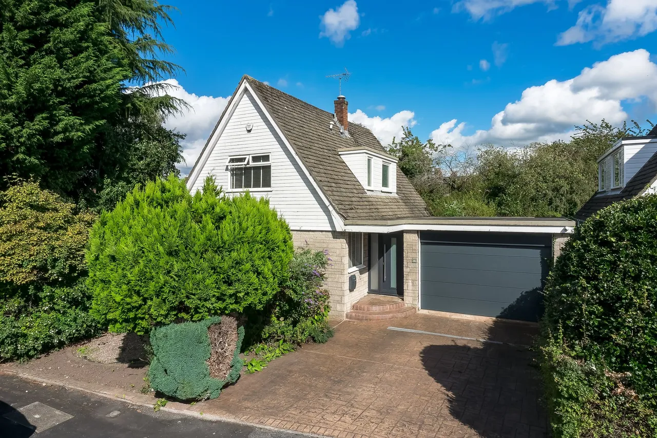 3 bed house for sale, Beaufort Close, Alderley Edge