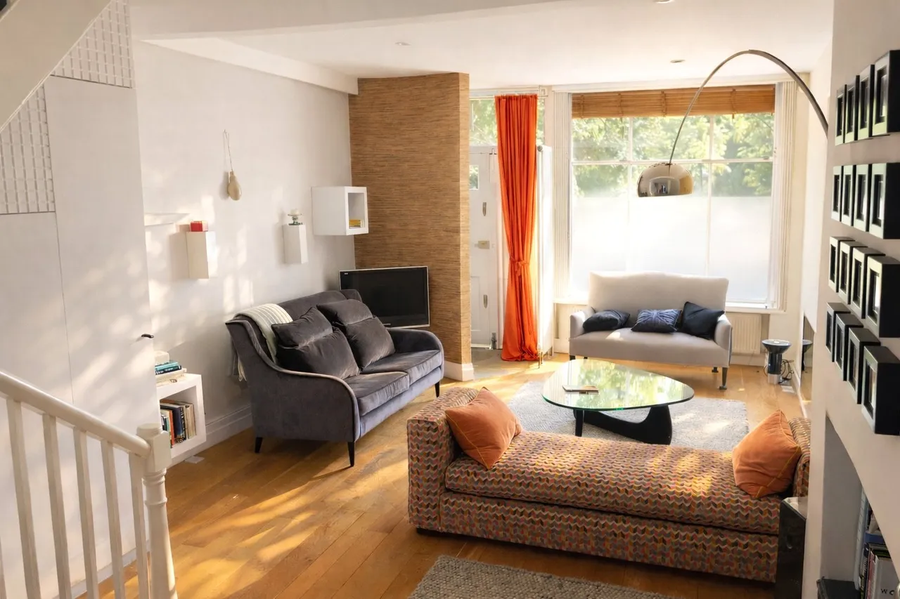 2 bed house to rent, Bermondsey Street, London, SE1