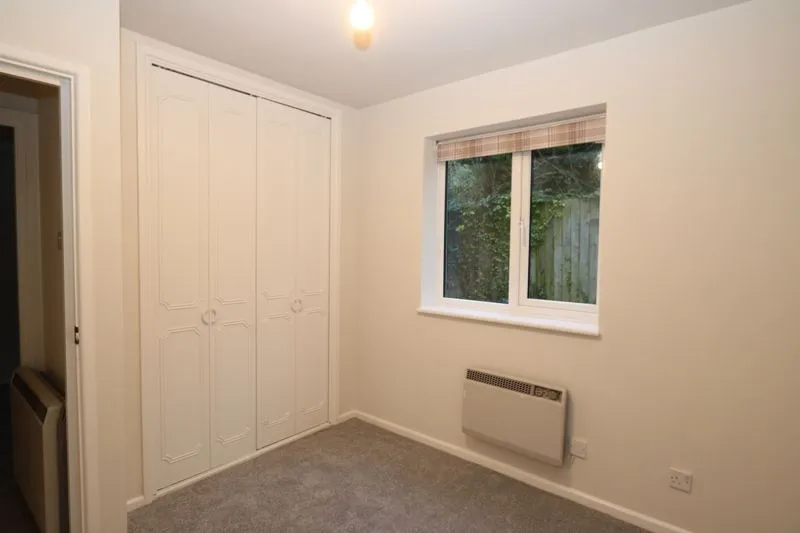 Lingfield Close, High Wycombe HP13 7ER, photo 6