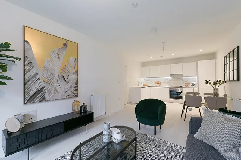 2 bed flat to rent — Farine Avenue, HAYES
