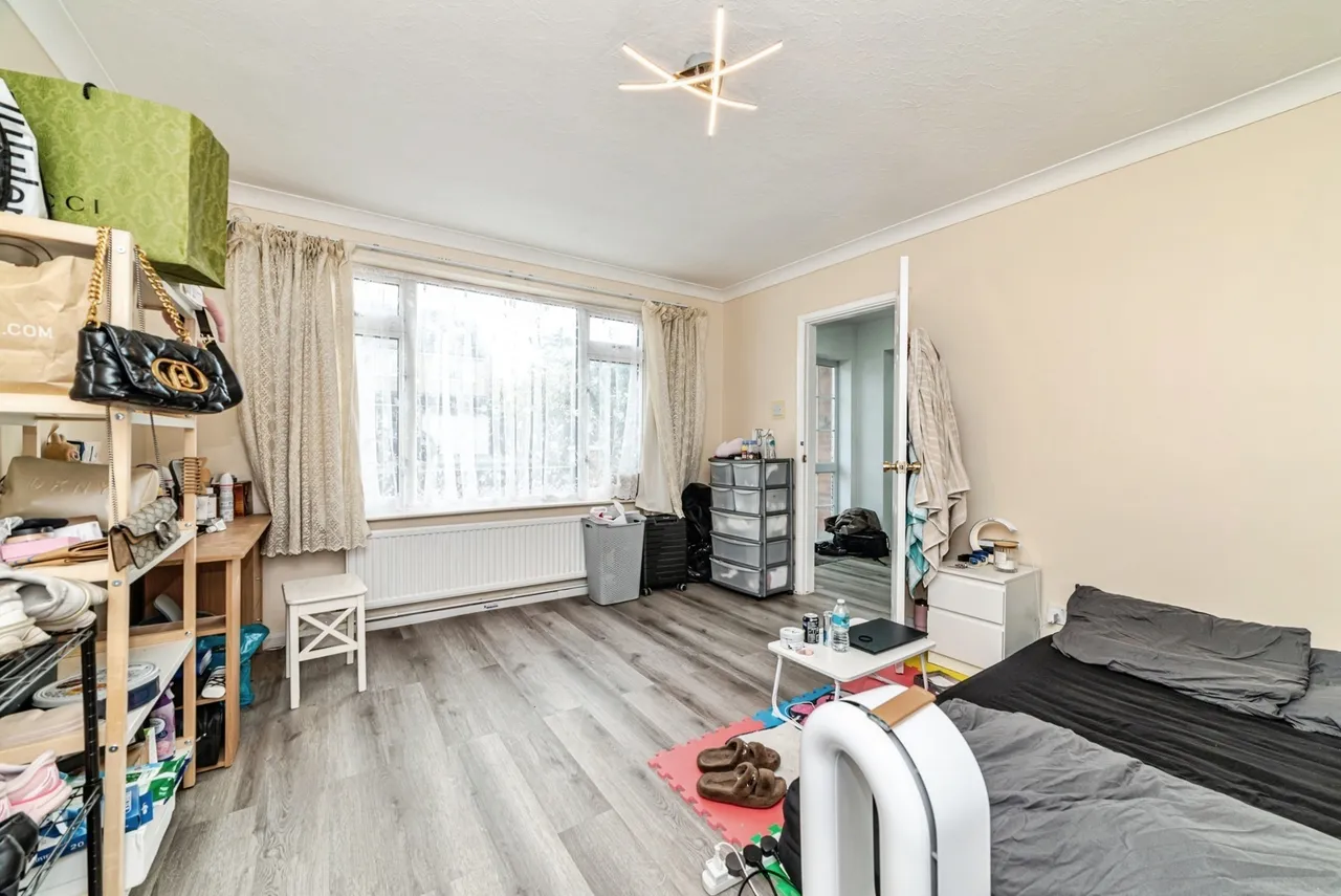 Allnutt Avenue, Basingstoke, RG21, photo 16