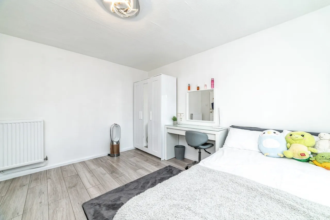 Allnutt Avenue, Basingstoke, RG21, photo 13