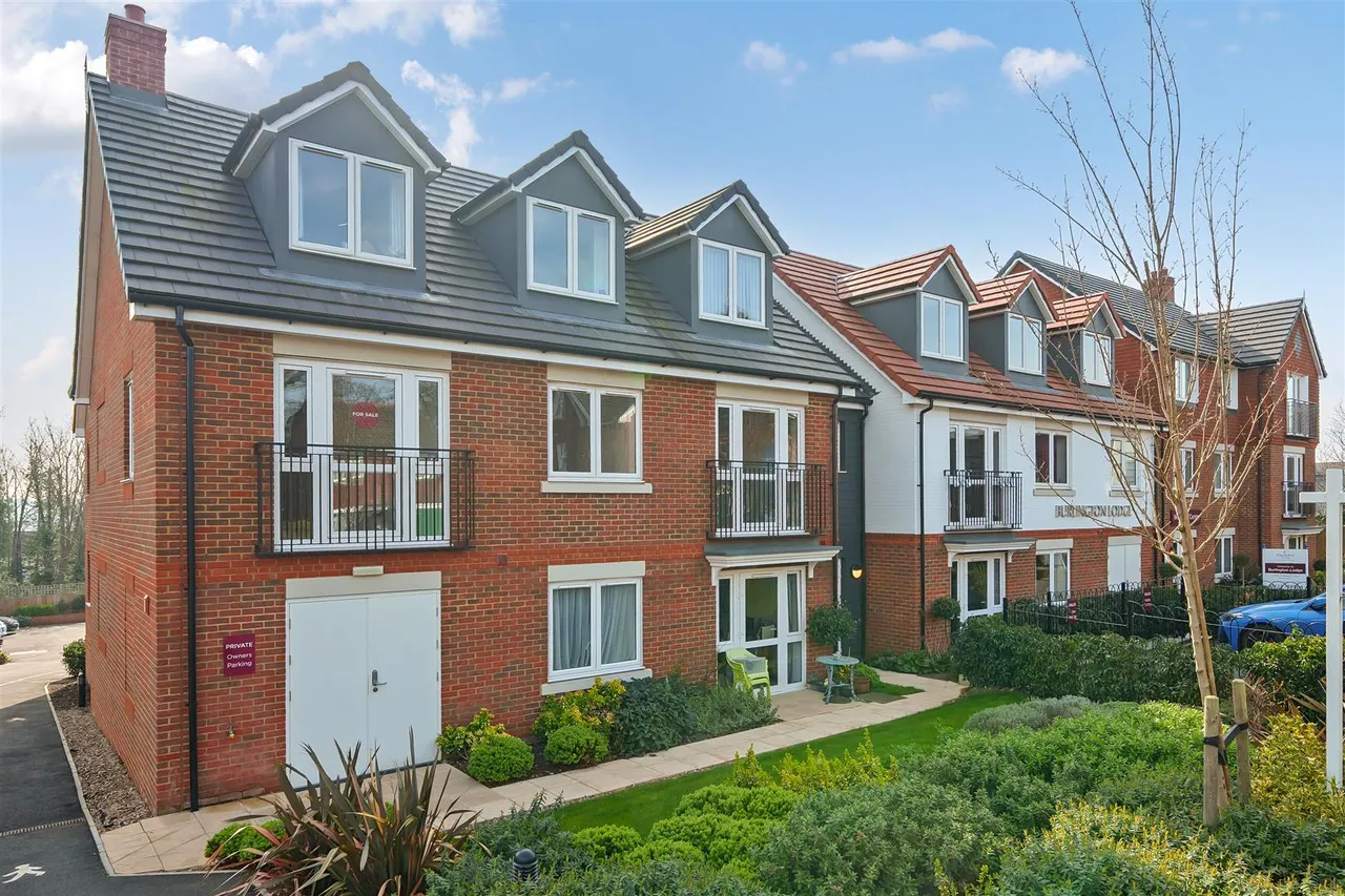 1 bed flat for sale, Birchwood Park Avenue, Swanley, BR8