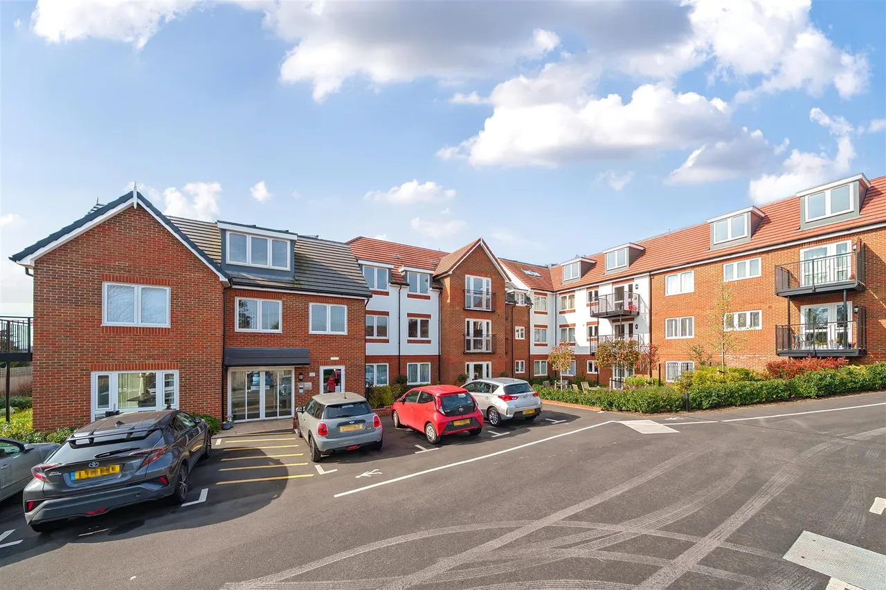 Birchwood Park Avenue, Swanley, BR8, photo 14