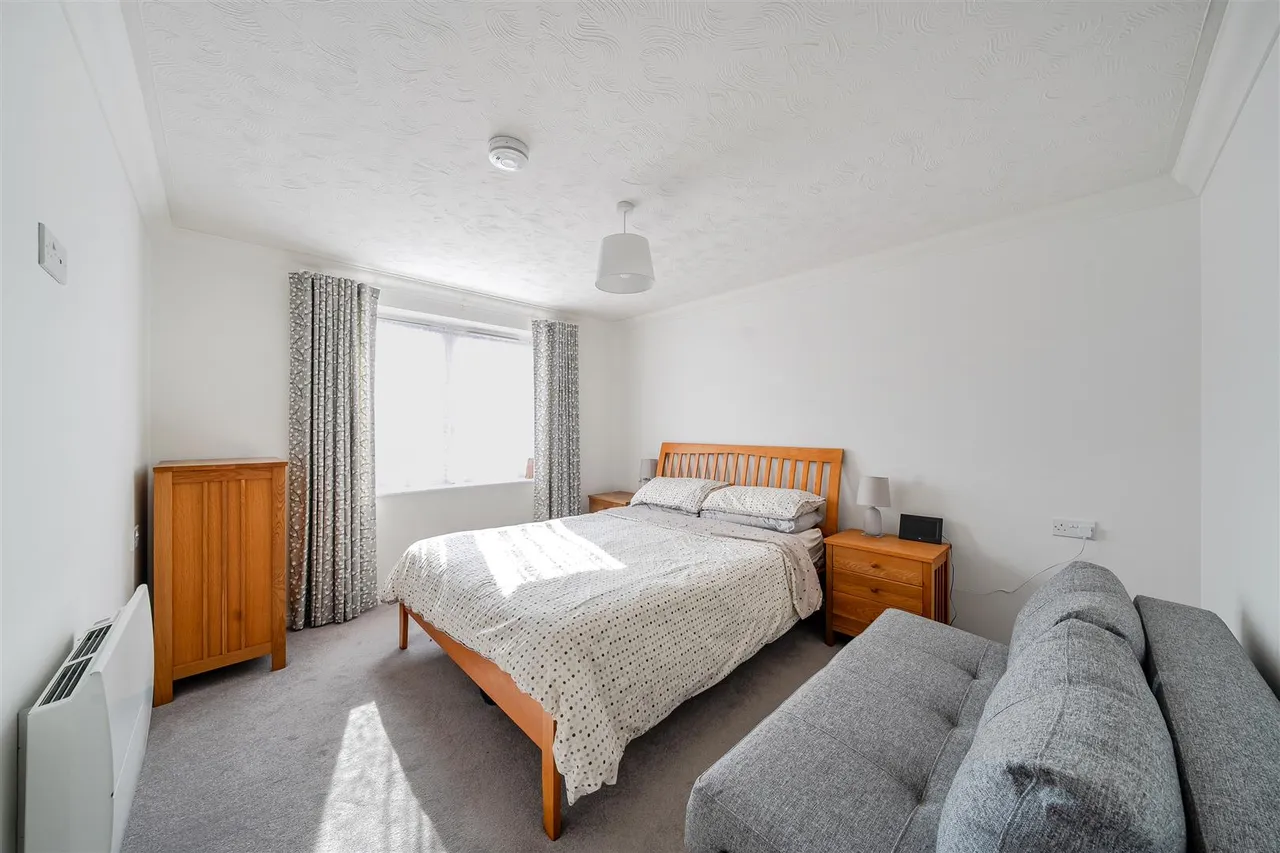 Birchwood Park Avenue, Swanley, BR8, photo 9
