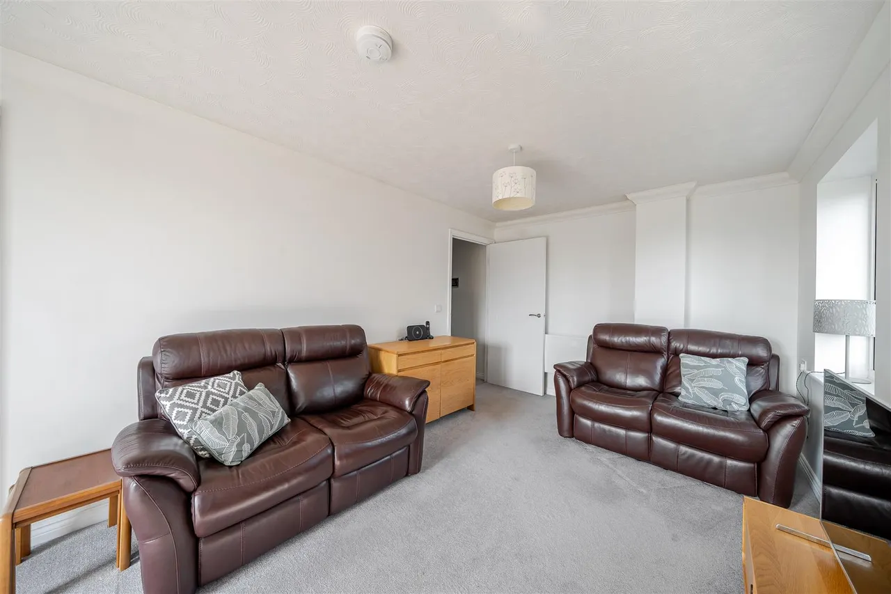 Birchwood Park Avenue, Swanley, BR8, photo 4
