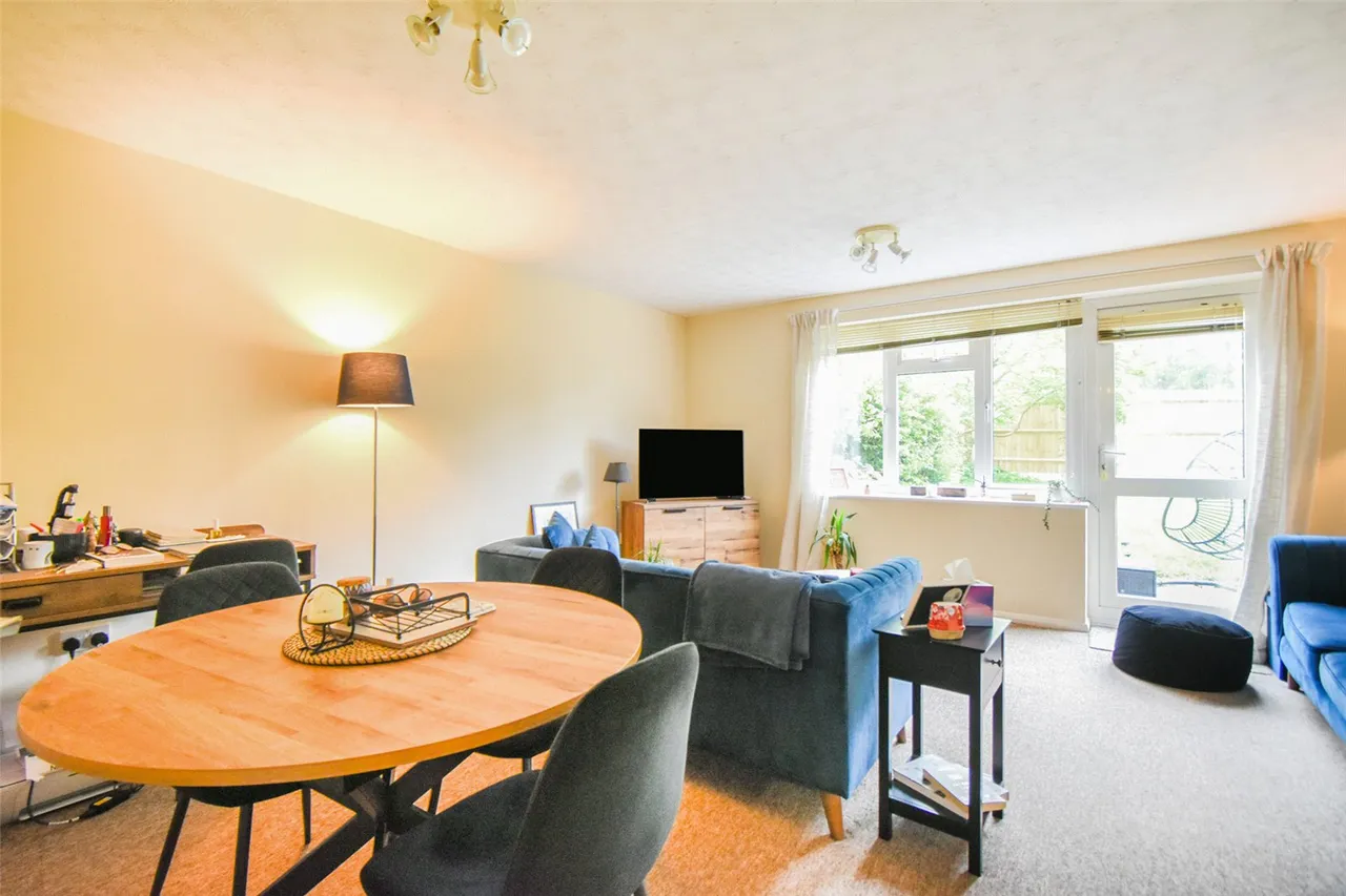 Beechcrest View, Hook, Hampshire, RG27 9RF, photo 5