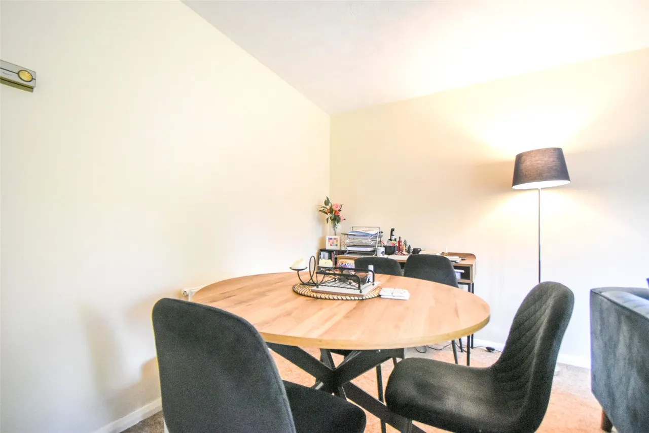 Beechcrest View, Hook, Hampshire, RG27 9RF, photo 7