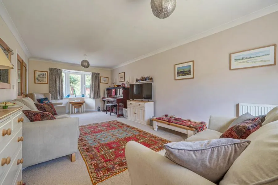 Baldwin Mews, Carterton, OX18, photo 2