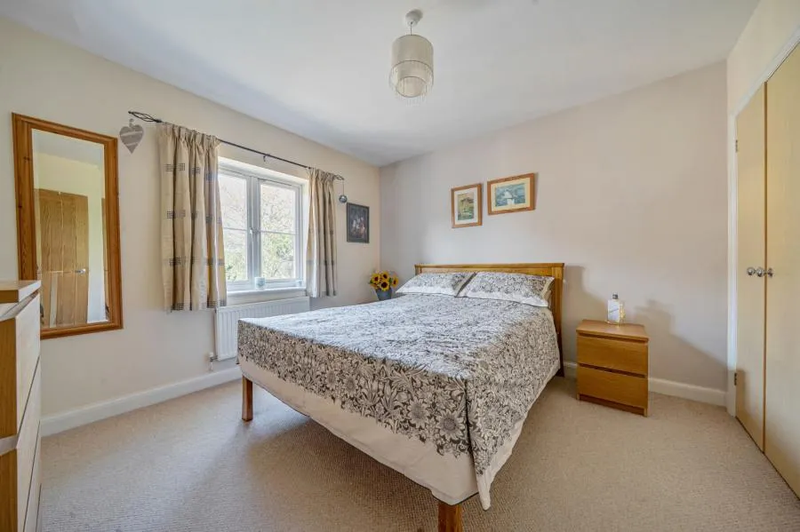 Baldwin Mews, Carterton, OX18, photo 12