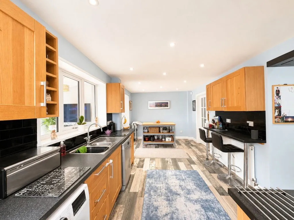 Bleak House Drive, Burntwood, WS7, photo 5