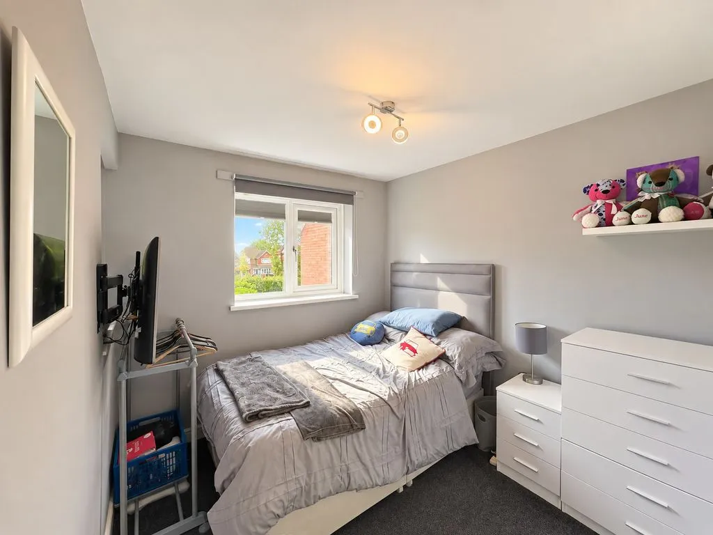 Bleak House Drive, Burntwood, WS7, photo 13