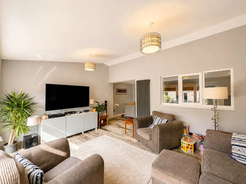 Bleak House Drive, Burntwood, WS7, photo 3