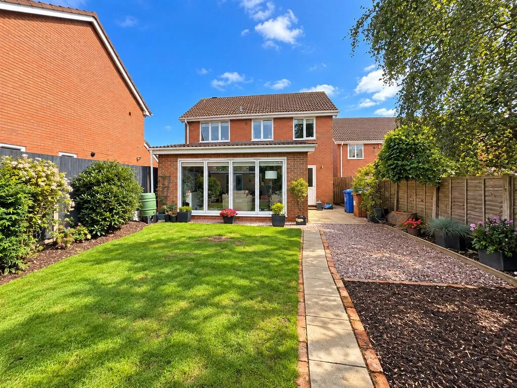 Bleak House Drive, Burntwood, WS7, photo 17