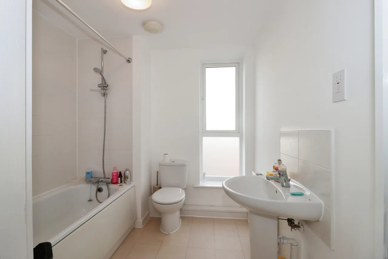 John Caller Crescent, Scholars Chase, Bristol, BS16, photo 4