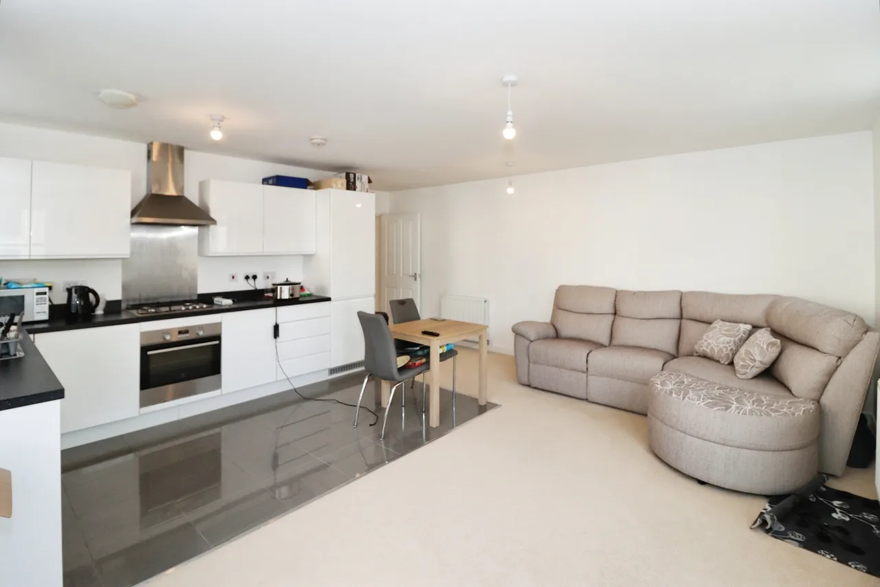 John Caller Crescent, Scholars Chase, Bristol, BS16, photo 2